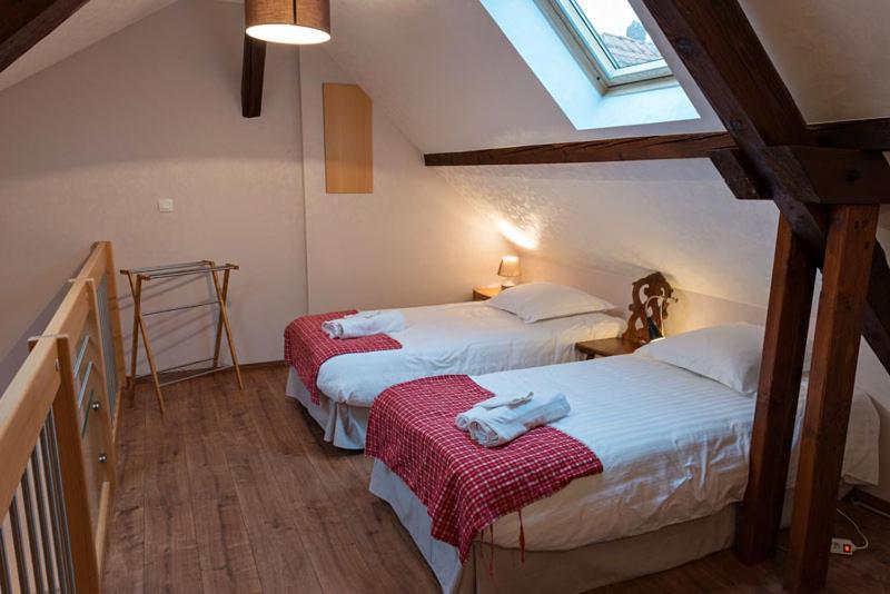 Au Gre Des Chateaux Goxwiller Bagian luar foto
